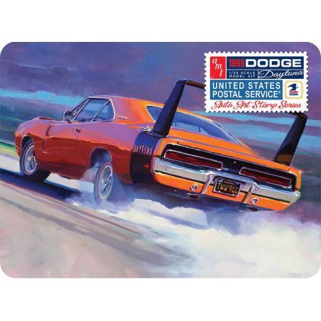 Model Plastikowy - Samochód 1:25 1969 Dodge Charger Daytona (USPS Stamp Series Collector Tin) AMT Modele do sklejania AMT1232-KJ